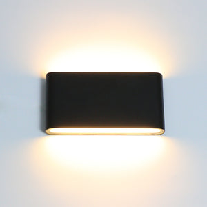 Utendørs lampe med bevegelse og lyssensor